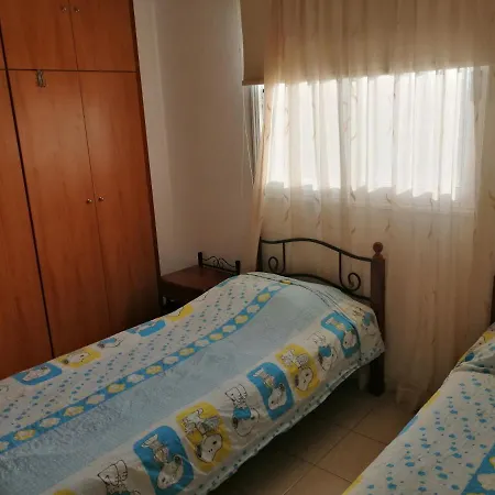 Santa Marina, Block A, Flat 4 Apartament Paralimni